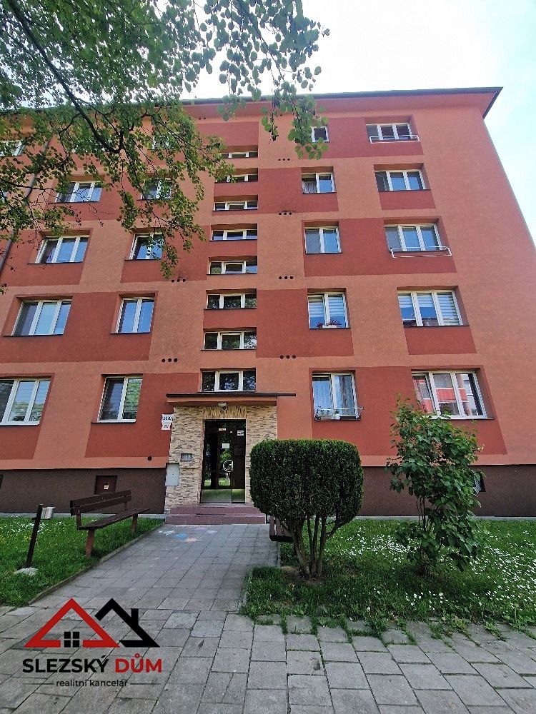 Pronájem bytu 2+1 54 m² – fotografie 2