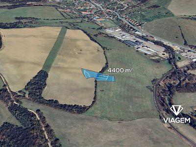 Prodej pole 4400 m²