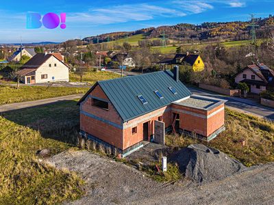 Prodej rodinného domu 144 m², pozemek 1303 m²
