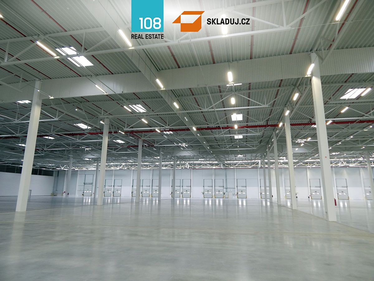 Pronájem skladového prostoru 8542 m² – fotografie 3