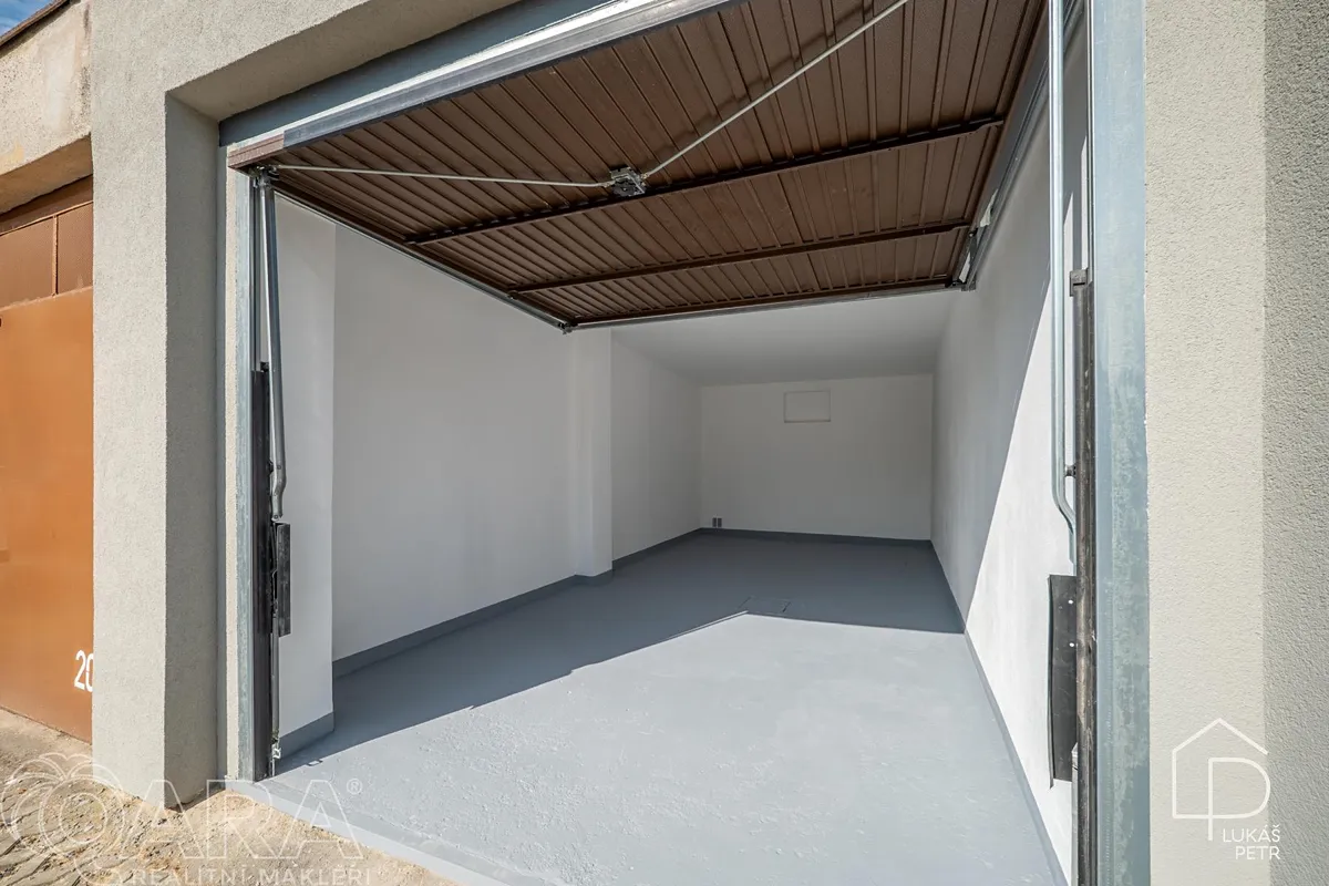 Prodej garáže 20 m²