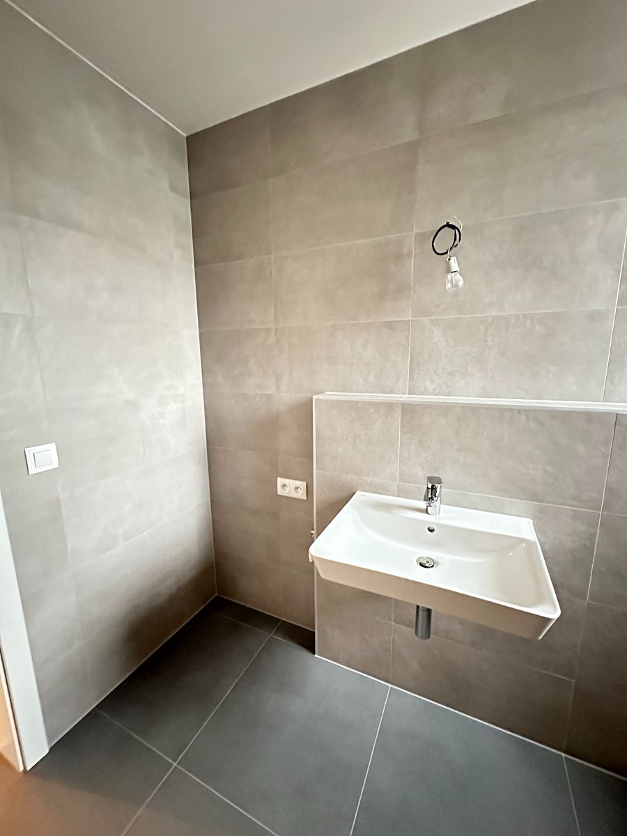 Pronájem bytu 2+kk 59 m² – fotografie 3