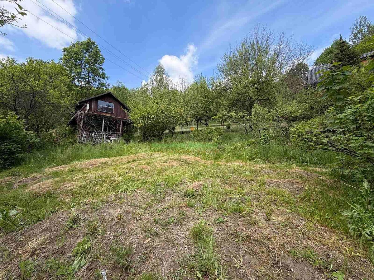 Prodej stavebního pozemku 1240 m² – fotografie 3