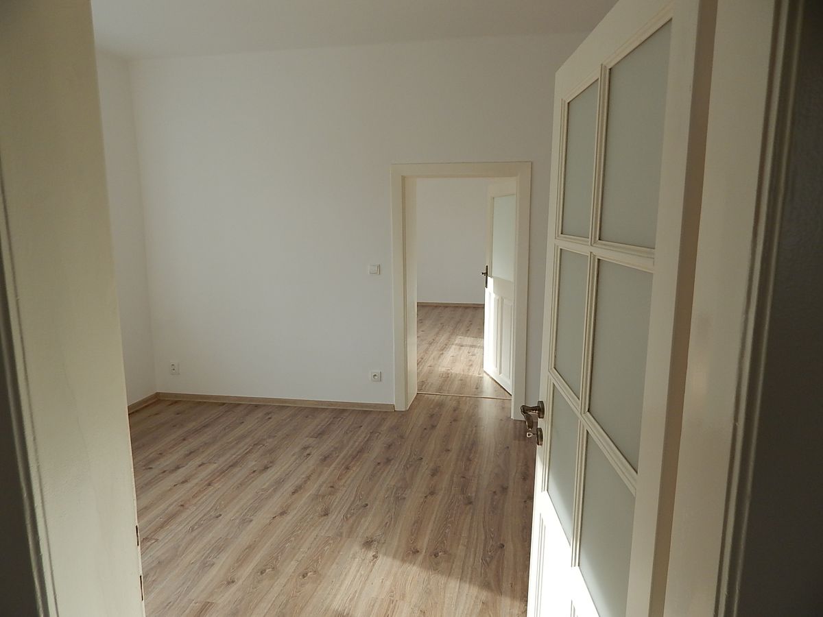 Prodej rodinného domu 180 m², pozemek 208 m² – fotografie 4