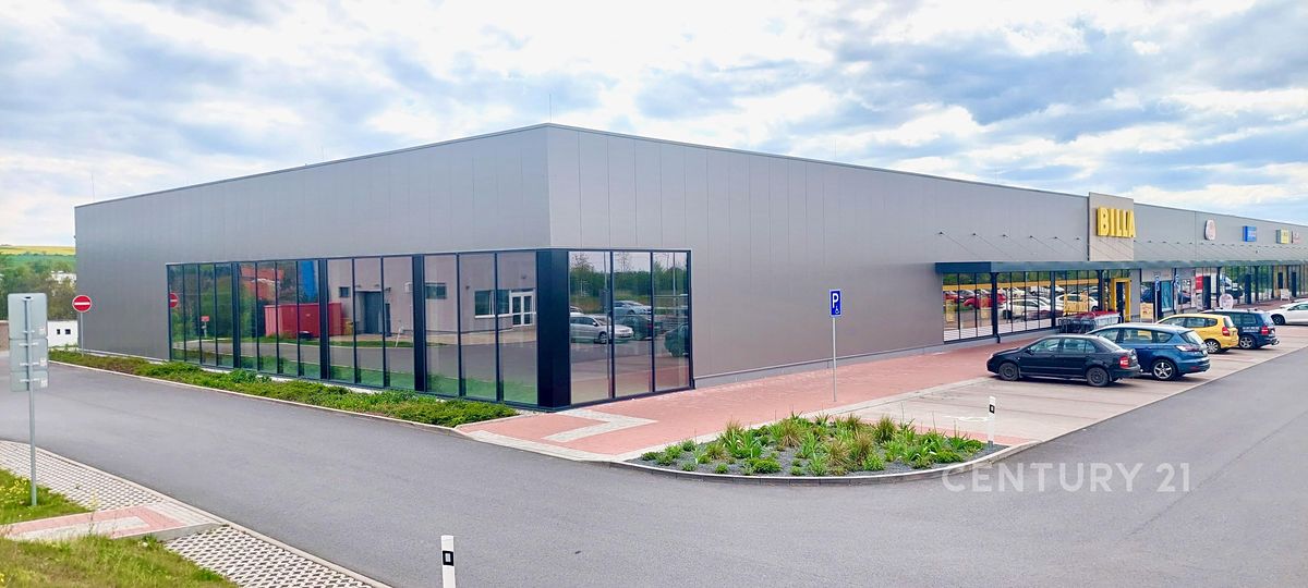 Pronájem obchodního prostoru 410 m² – fotografie 2