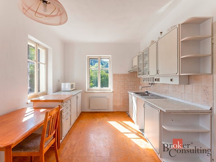 Prodej domu, 266 m² (2 z 26)