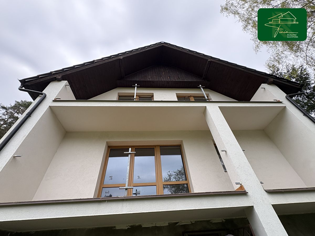 Prodej rodinného domu 160 m², pozemek 456 m² – fotografie 3