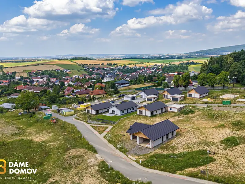 Prodej rodinného domu 167 m², pozemek 985 m², Racková – náhled fotky 1