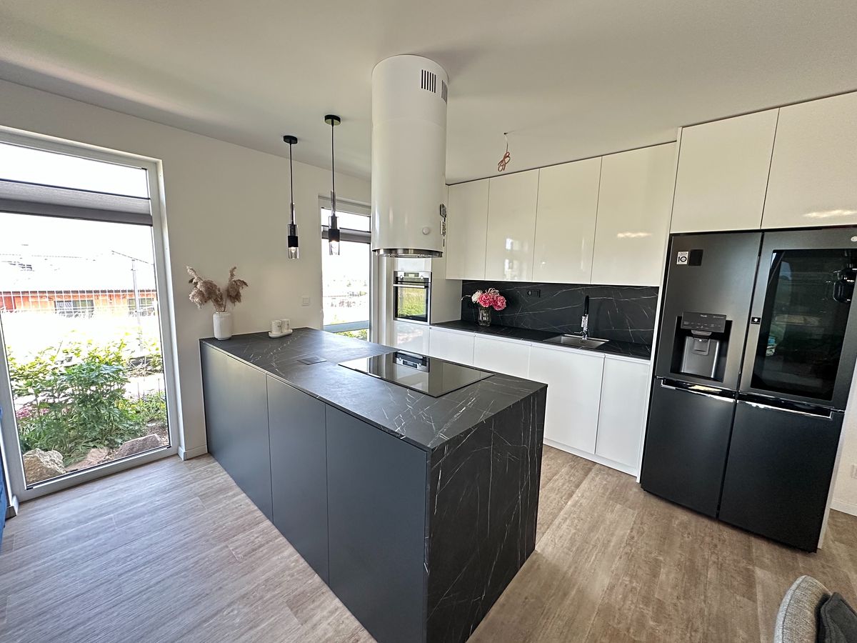 Prodej rodinného domu 109 m², pozemek 1082 m² – fotografie 3