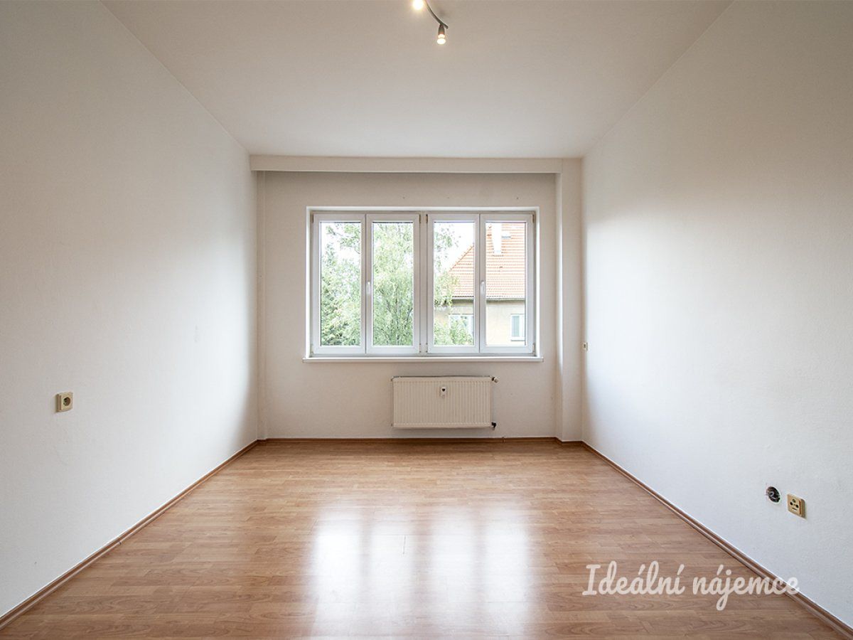 Pronájem bytu 2+1 43 m²