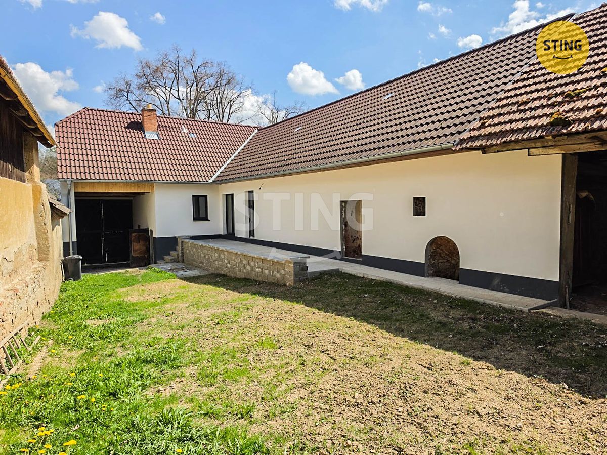 Prodej rodinného domu 120 m², pozemek 1413 m² – fotografie 3