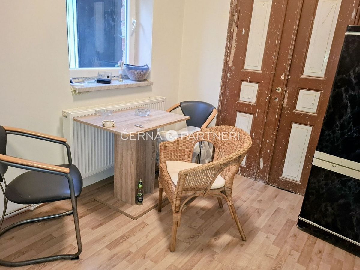 Prodej rodinného domu 540 m², pozemek 242 m² – fotografie 4