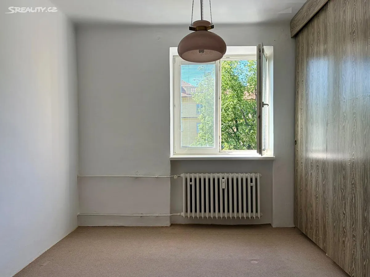 Pronájem bytu 3+1 82 m² – další