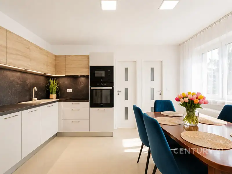 Prodej apartmánů 229 m², Sehradice – náhled fotky 1