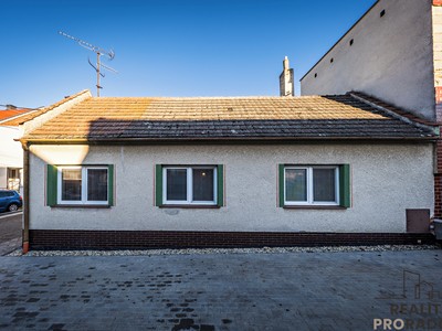 Prodej  rodinného domu 230 m², pozemek 751 m²
