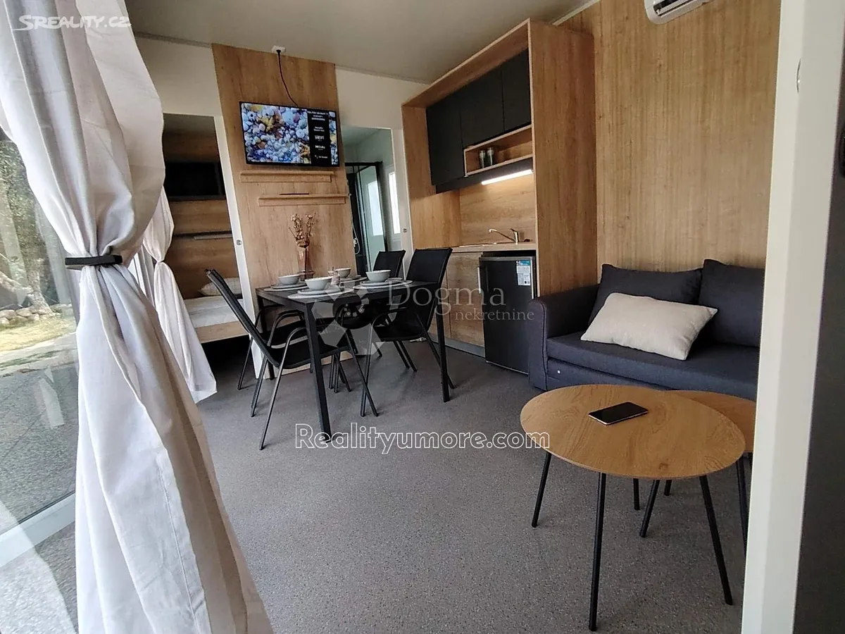 Prodej rodinného domu 24 m², pozemek 50 m² - Plus