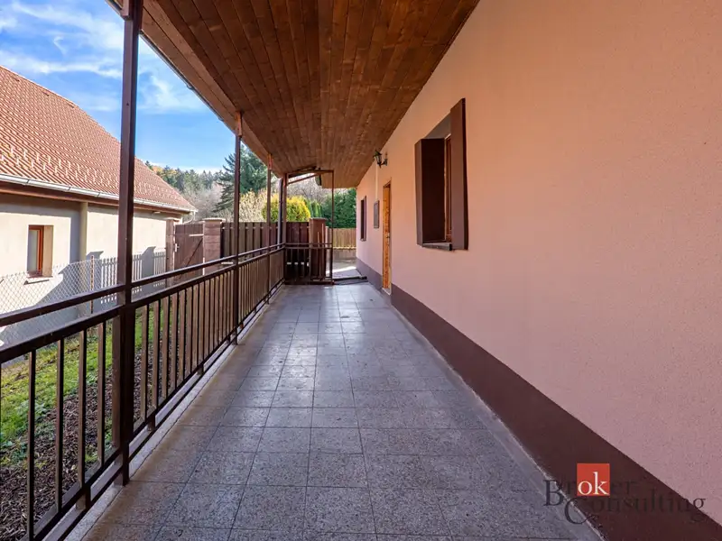 Prodej rodinného domu 144 m², pozemek 699 m², Popovice – náhled fotky 3