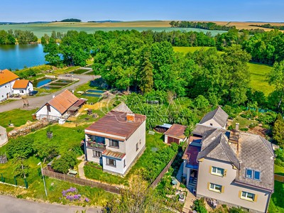 Prodej  rodinného domu 112 m², pozemek 1 211 m²