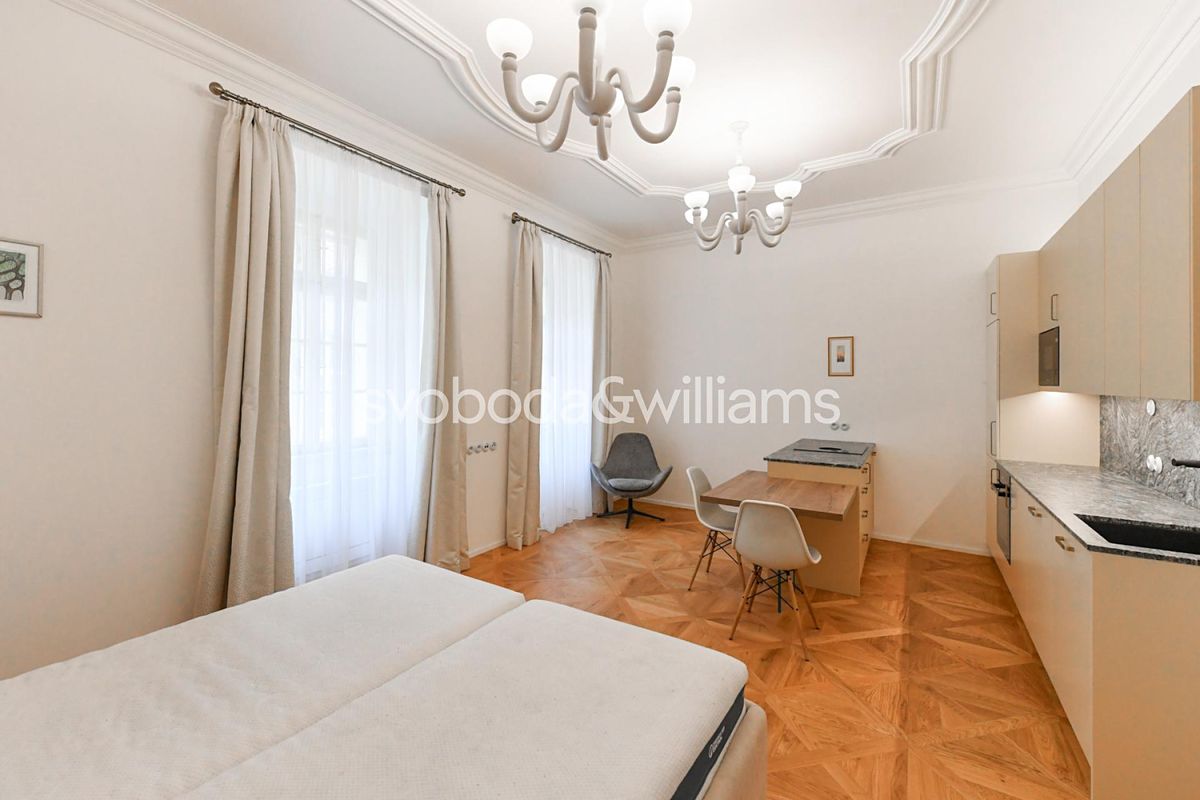 Pronájem bytu 1+kk 39 m²