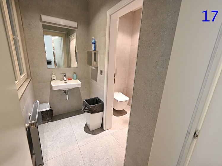 Комерційне приміщення в оренду, 264 м² (15 з 17)