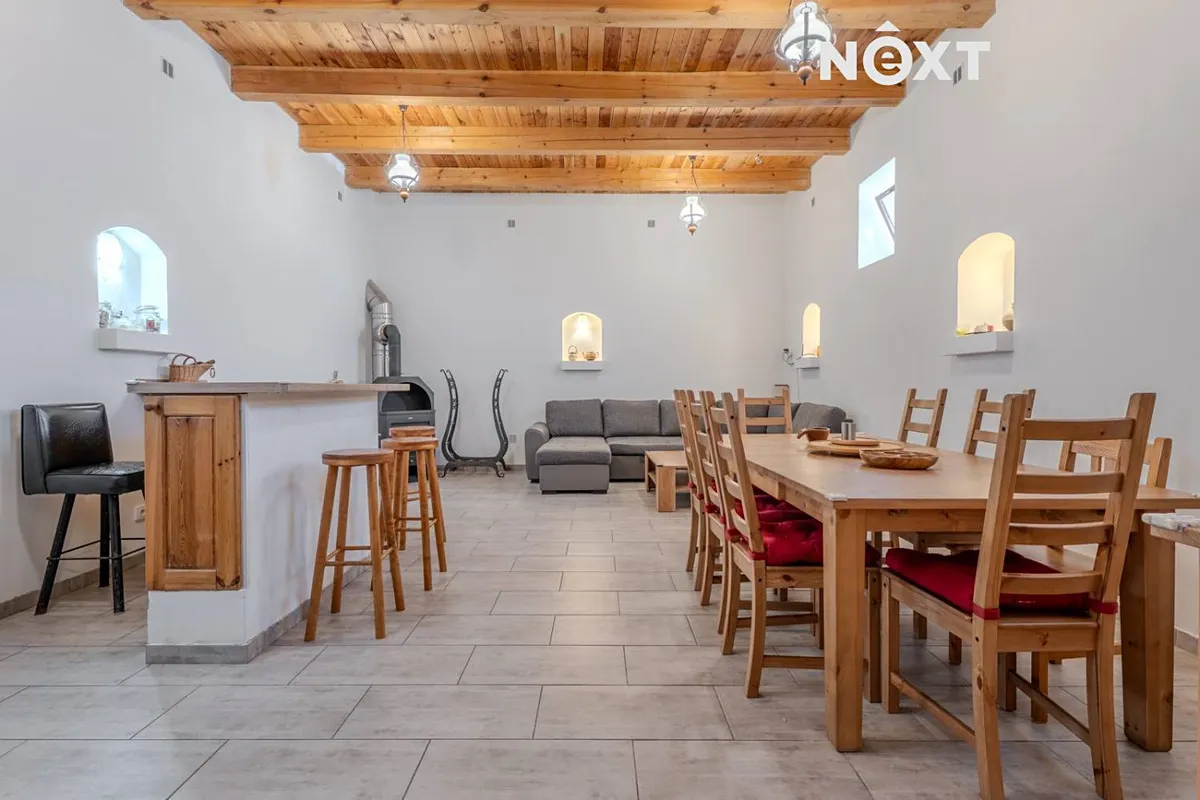 Prodej vinného sklepa 130 m²