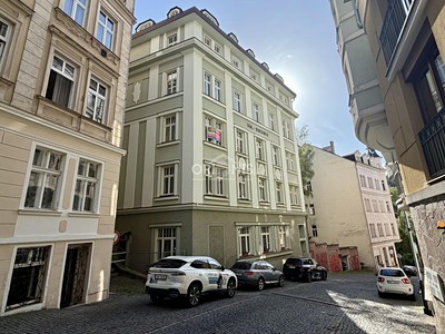 Prodej obchodního prostoru 71 m²