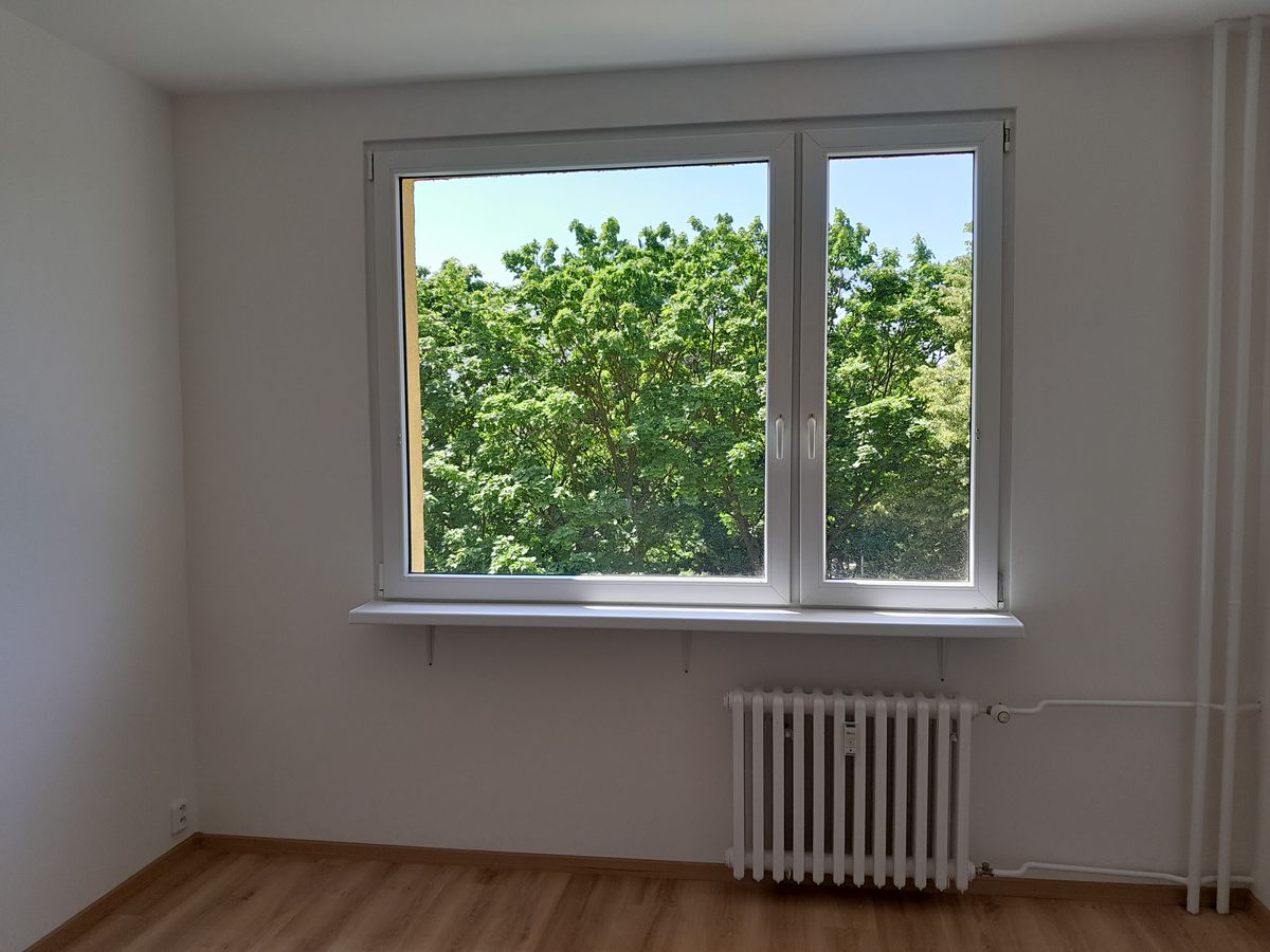 Pronájem bytu 2+kk 36 m² – fotografie 2