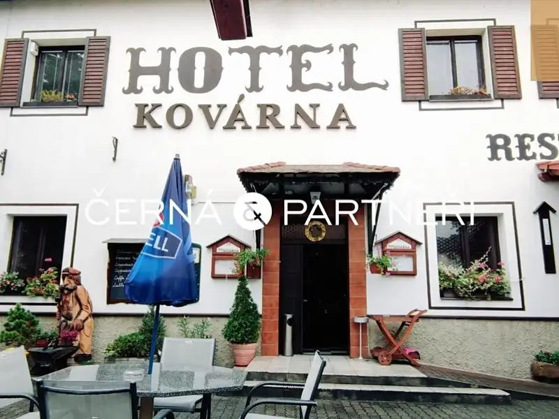 Prodej ubytovacího zařízení 1080 m², Děčín – náhled fotky 2
