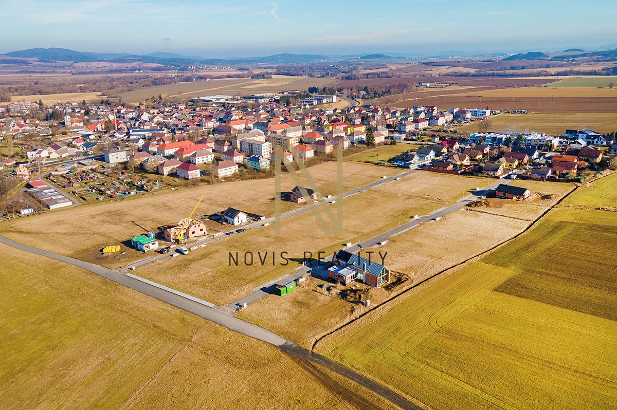 Prodej stavebního pozemku 800 m² – fotografie 2