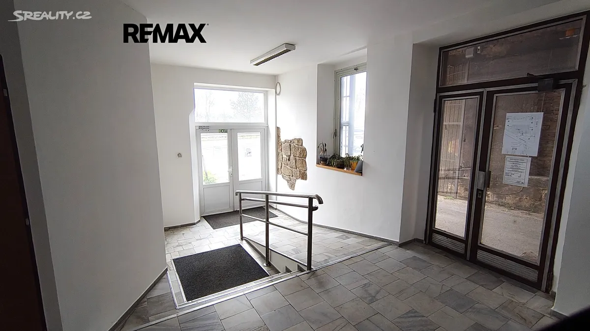 Pronájem kanceláře 115 m²