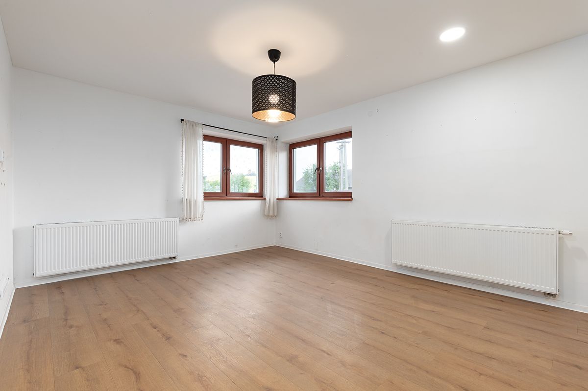 Prodej rodinného domu 122 m², pozemek 795 m² – fotografie 5