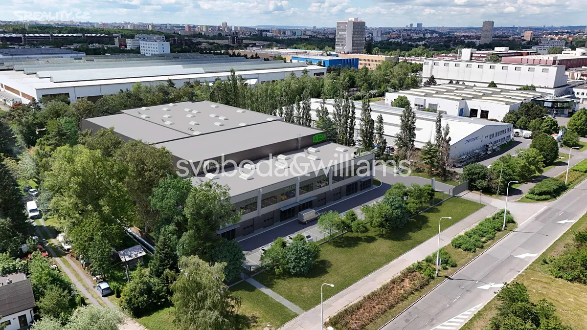 Pronájem výrobní haly, prostoru 1080 m², Praha