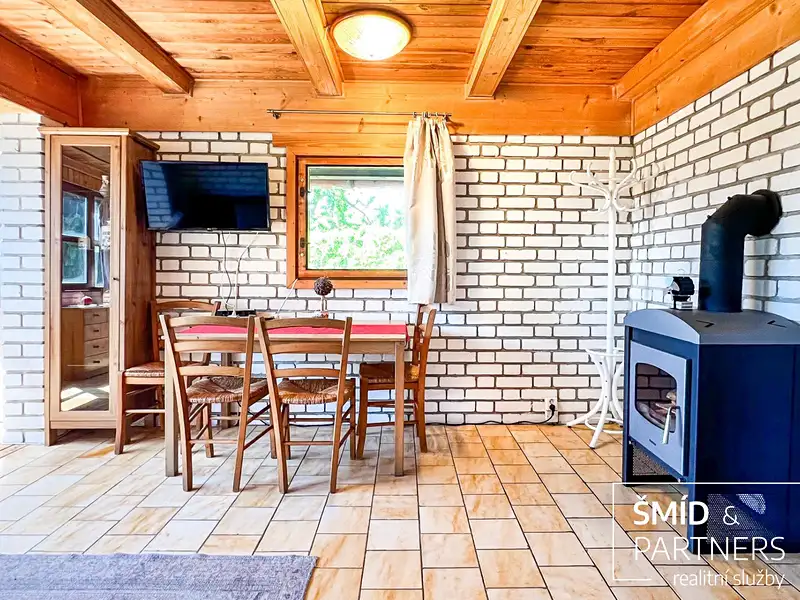 Prodej chaty 85 m², pozemek 366 m², Rabyně – náhled fotky 2