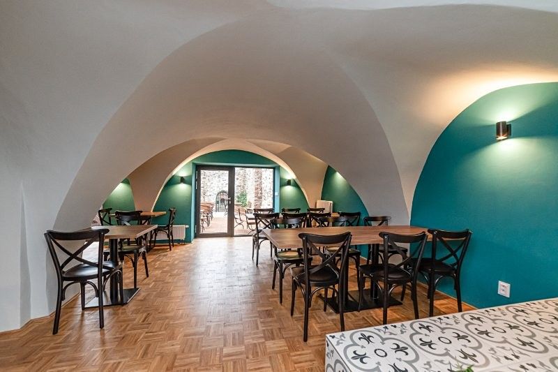 Pronájem obchodního prostoru 90 m² – fotografie 4
