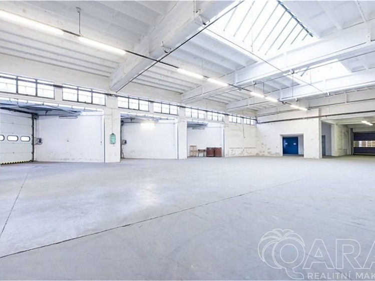 Pronájem komerčního prostoru, 4 000 m² (13 z 18)