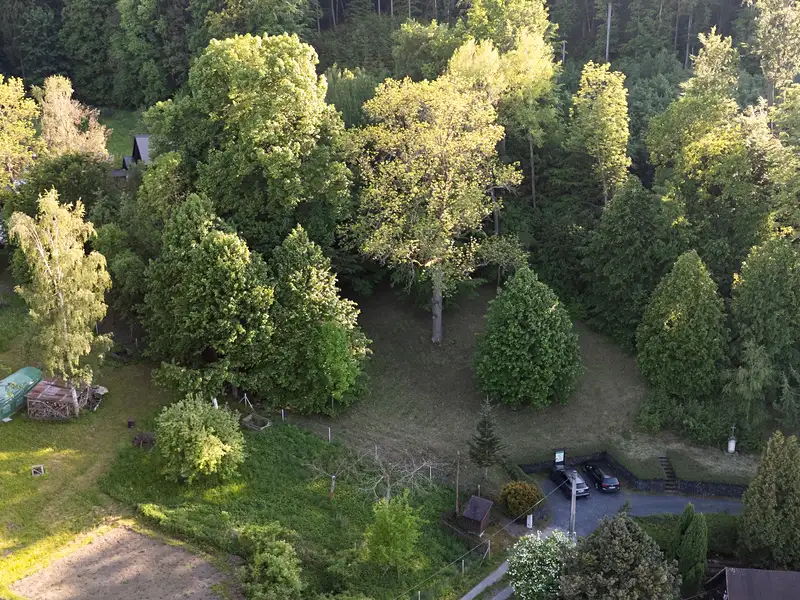 Prodej stavebního pozemku 4115 m², Jablonné v Podještědí – náhled fotky 2
