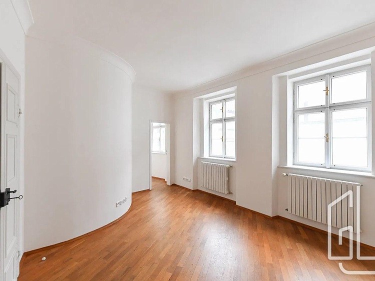 Квартира 4+1 в оренду, 178 м² (14 з 19)