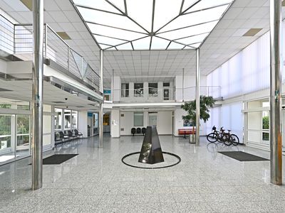 Pronájem kanceláře 282 m²