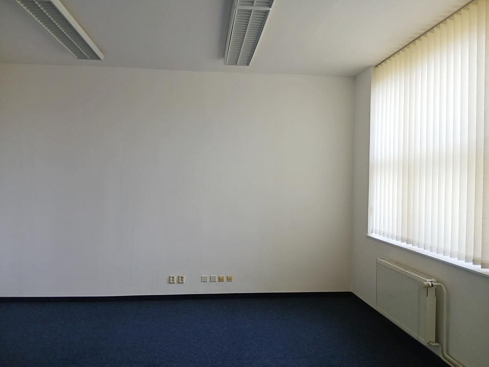 Pronájem kanceláře 18 m², Praha – fotka 1 z 3