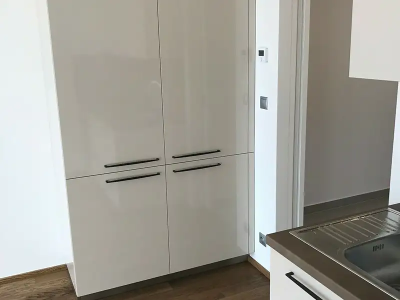 Prodej bytu 1+kk 34 m², Praha – náhled fotky 3