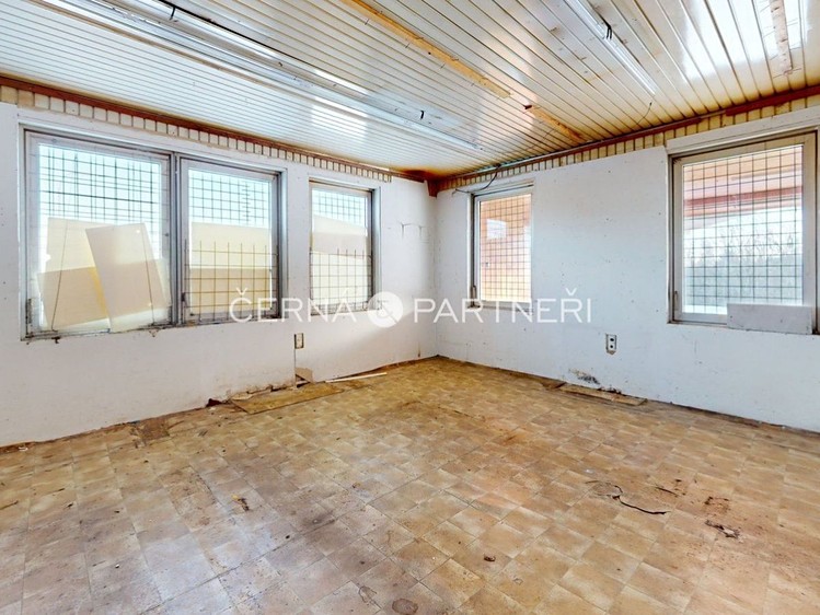 Gewerbefläche zum Kauf, 390 m² (10 von 18)