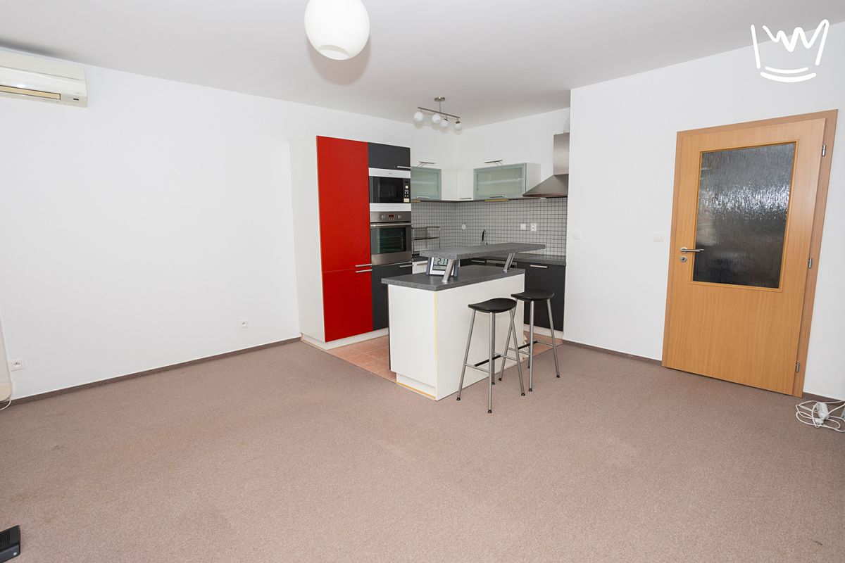 Prodej bytu 1+kk 37 m² – fotografie 2