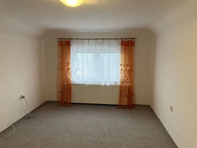 Pronájem bytu 2+1 50 m², Zubří – náhled fotky 2