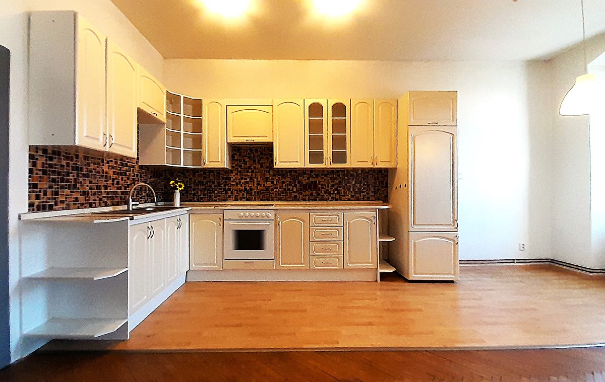 Pronájem bytu 3+kk 86 m²
