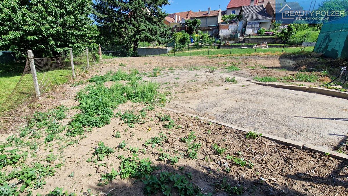 Pronájem pozemku 400 m² – fotografie 2