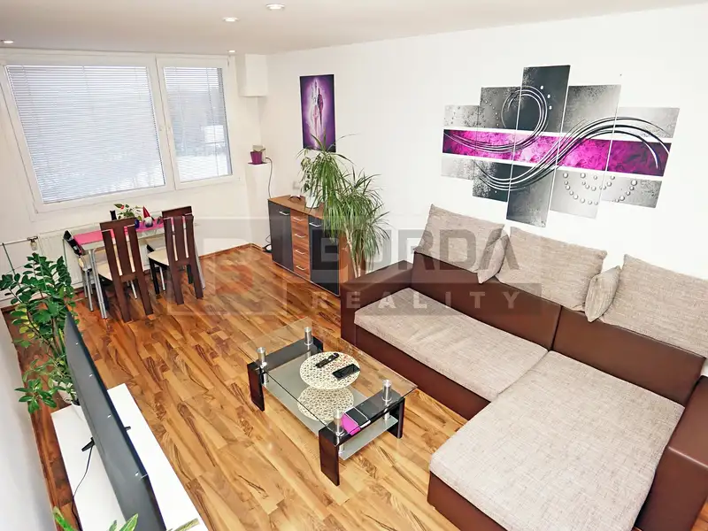 Prodej bytu 2+1 53 m², Neratovice – náhled fotky 1