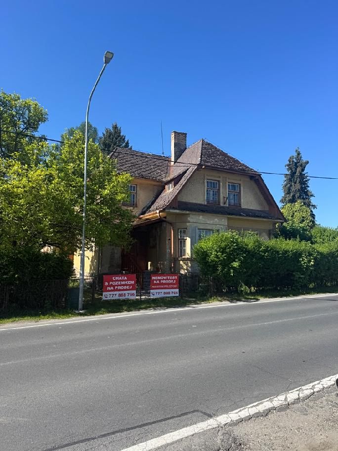 Prodej vily 372 m², pozemek 1036 m² – fotografie 2