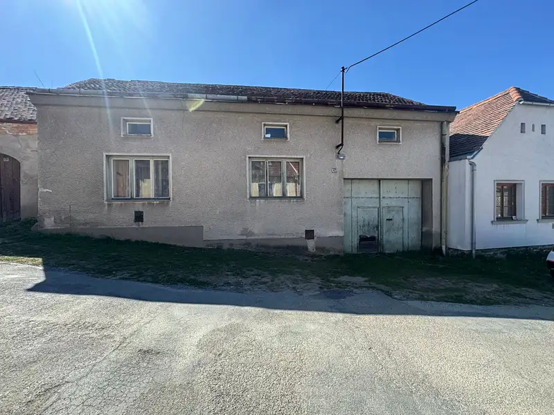 Prodej rodinného domu 195 m², pozemek 783 m², Moravské Budějovice – náhled fotky 2
