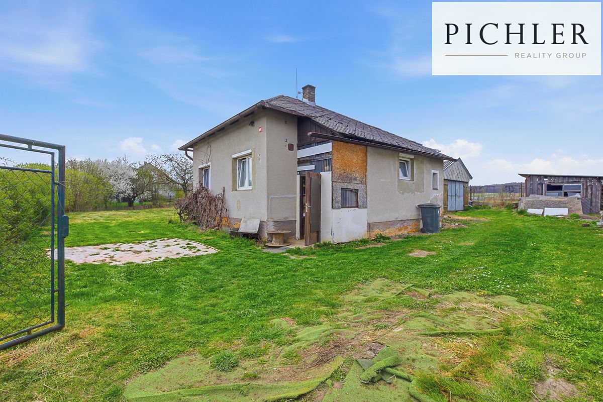 Prodej rodinného domu 68 m², pozemek 1056 m² – fotografie 3