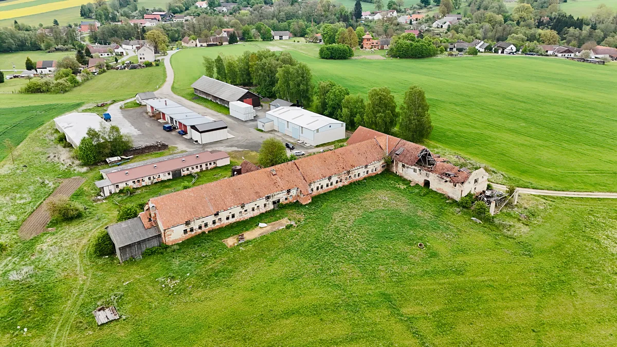 Prodej zemědělského objektu 2331 m²